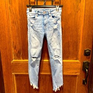 American Eagle Hi-Rise Jegging Crop size 2